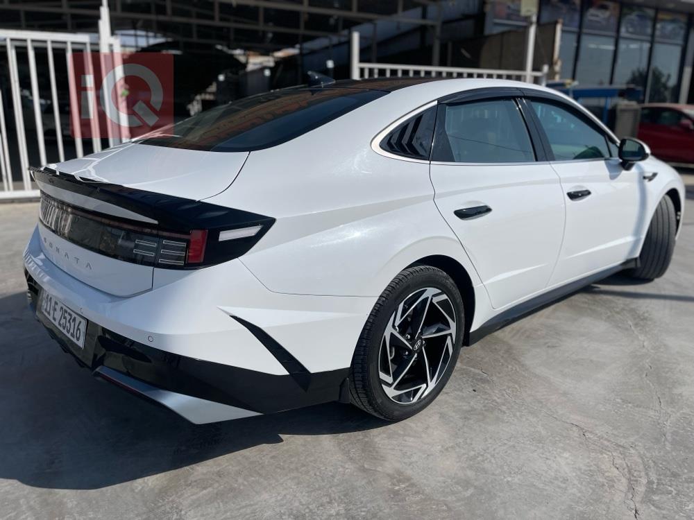 هیوندای سۆناتا